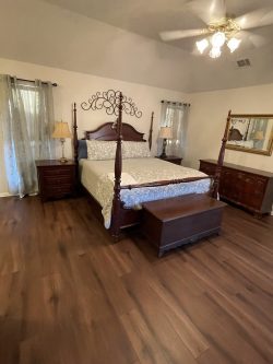 Handyman LVP Flooring Handyman LVP Flooring