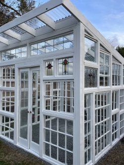 Greenhouse is White! Greenhouse is White!